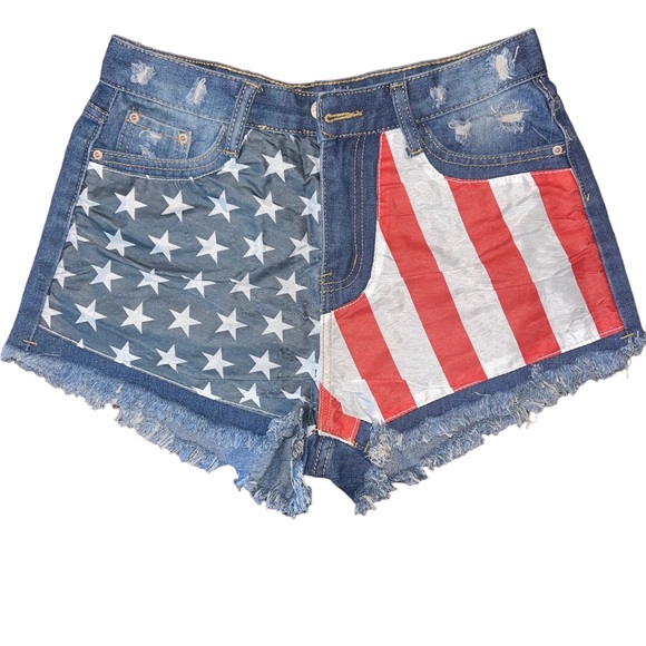Women’s American Flag Print Fringe Shorts - Picture 3 of 4